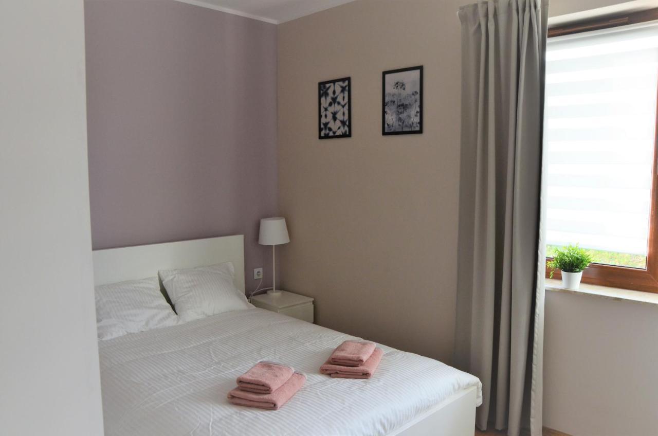 Komfort Apartament Naleczow Exterior foto